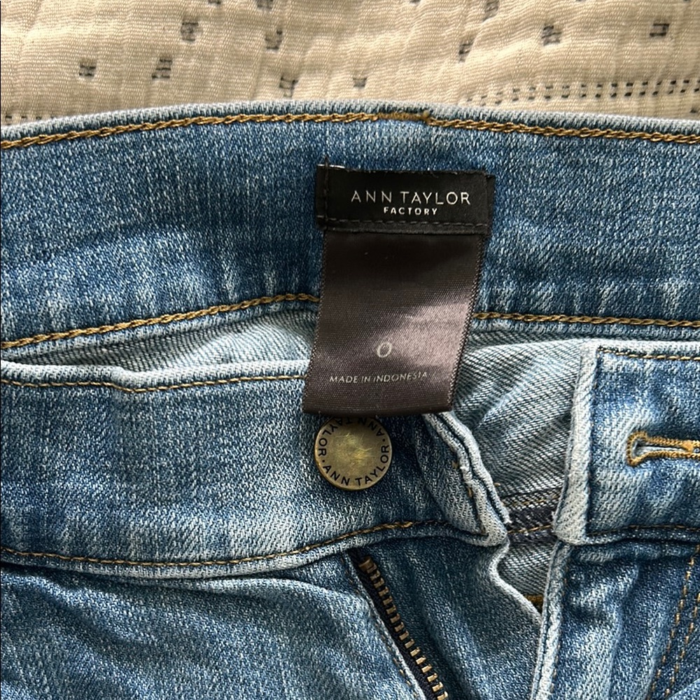 Ann Taylor Factory Women's Blue Jeans